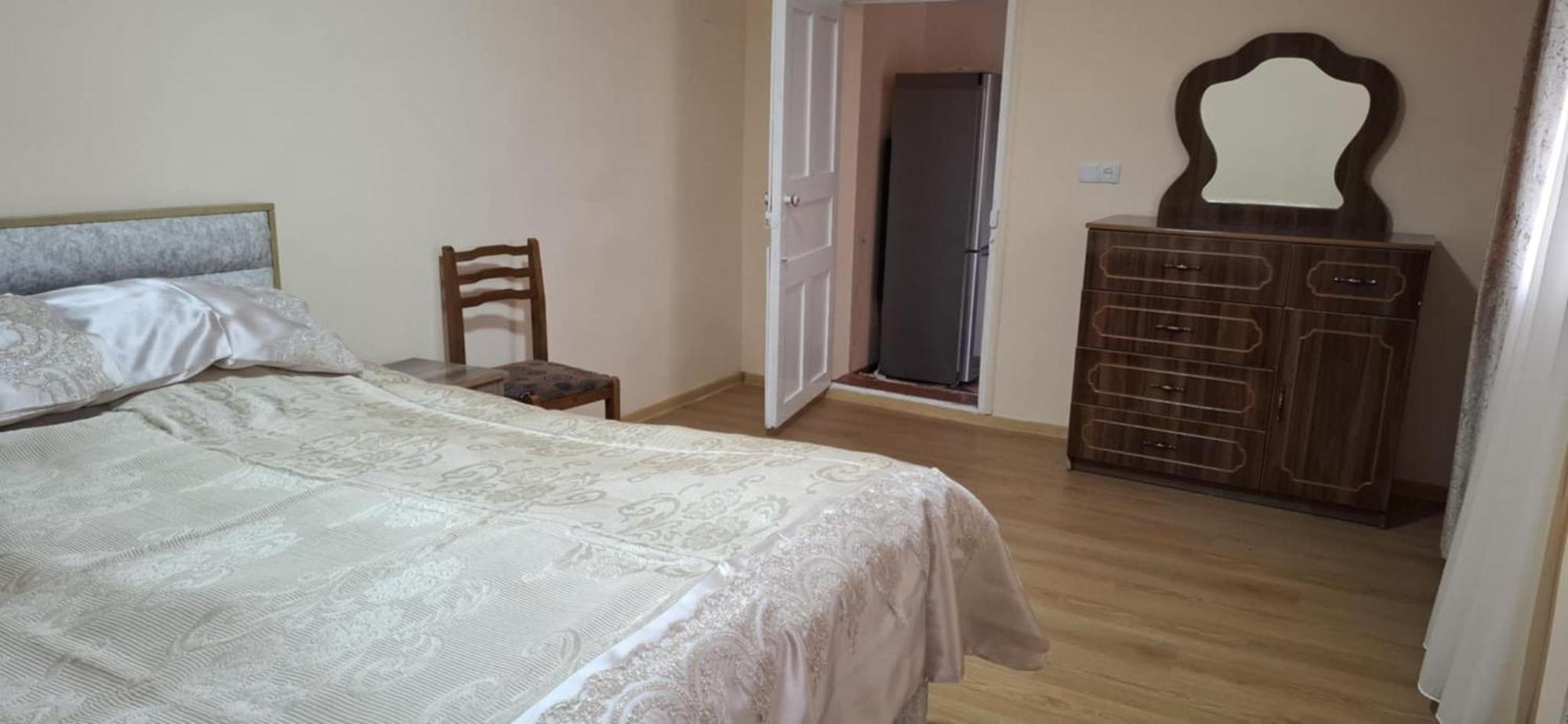 Valodia Guest House In Mestia Extérieur photo